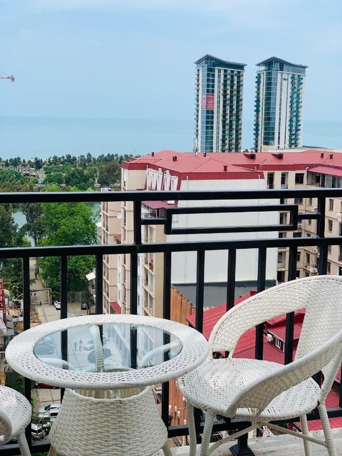 Apartments At Like House Batumi Zewnętrze zdjęcie